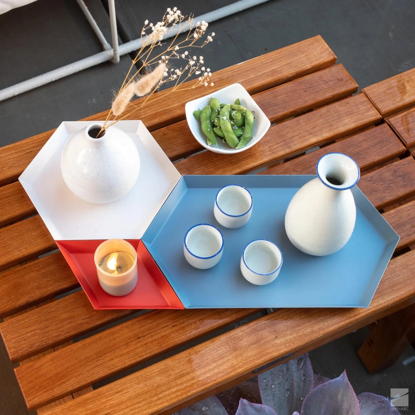 Set of three modern trays