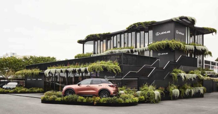 one-thousand-plants-cover-the-exterior-of-the-'landmark-by-lexus'-pavilion