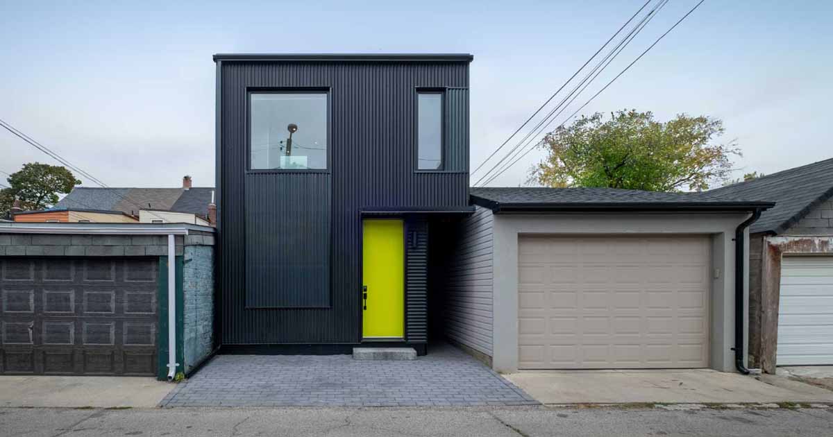 a-small-laneway-house-designed-for-a-narrow-property-in-toronto