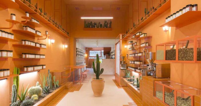 a-monochromatic-interior-sets-the-vibe-inside-this-retail-store