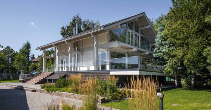 a-contemporary-home-inspired-by-the-fachwerk-style-houses-of-germany