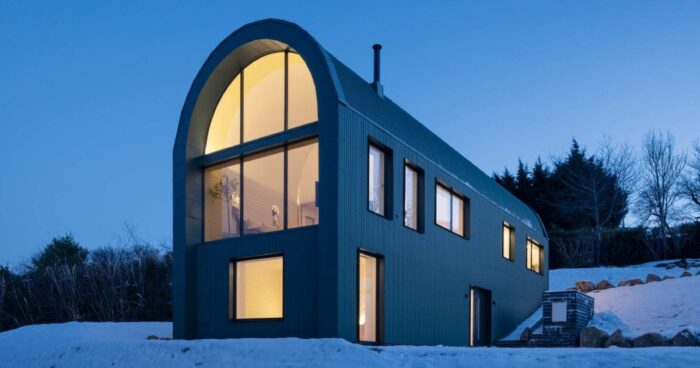 inside-a-quietly-modern-home-inspired-by-rural-sheds