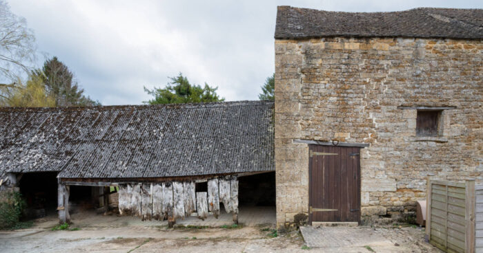 what-was-once-a-cow-shed-is-now-a-gorgeous-barn-home