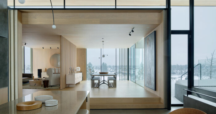 inside-a-striking-home-framed-by-floor-to-ceiling-glass-walls