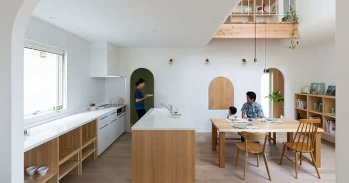 this-japanese-house-shows-the-beauty-of-soft-curves