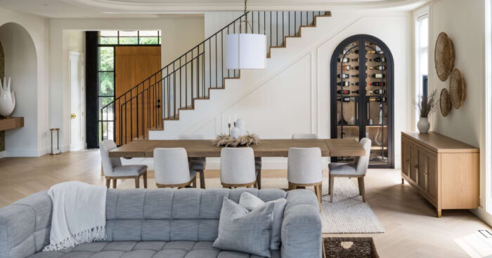 the-calm-dining-room-that-hides-a-bold-surprise-nearby