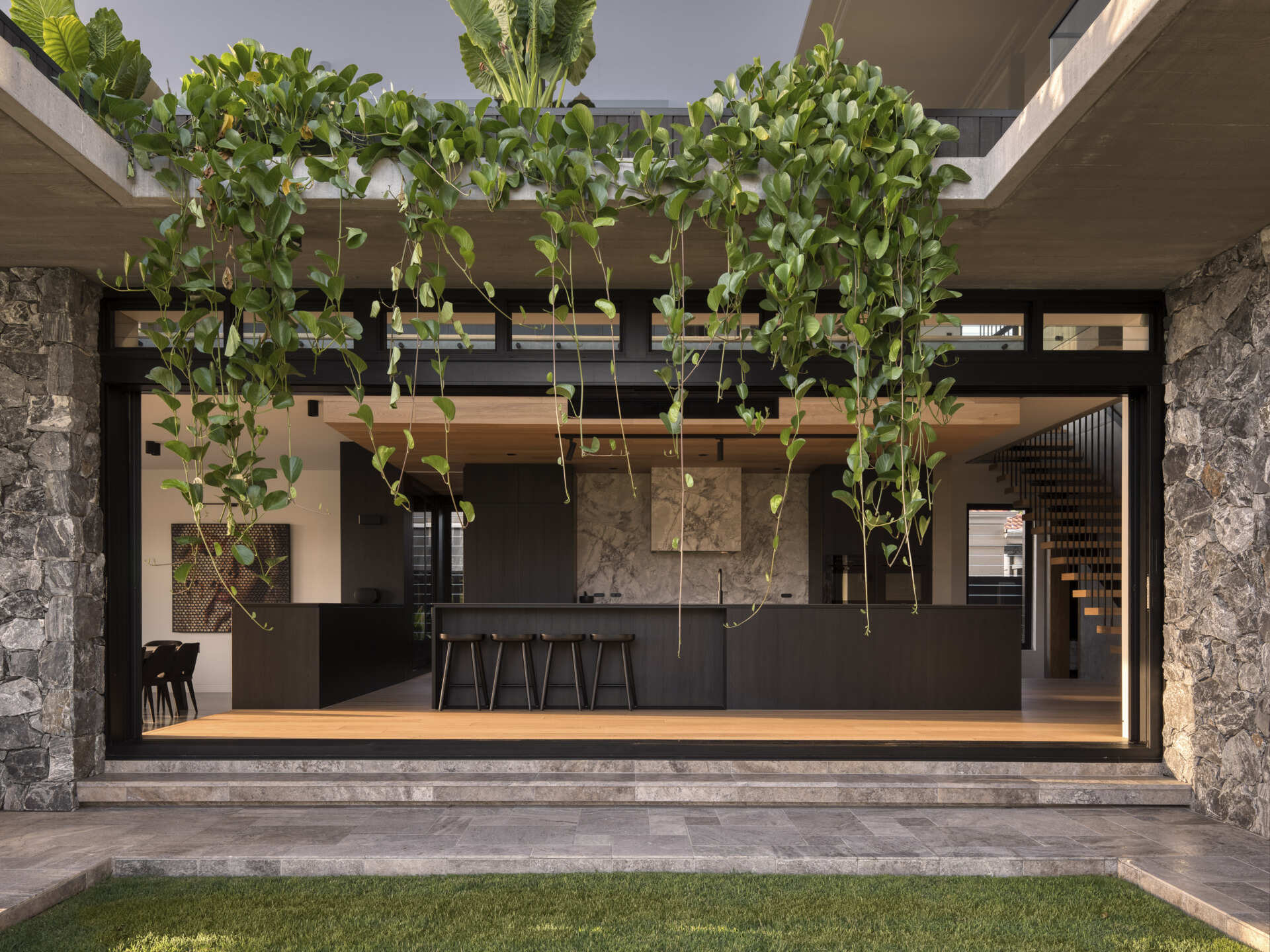 a-home-that-breathes:-where-sun,-shade,-and-greenery-meet