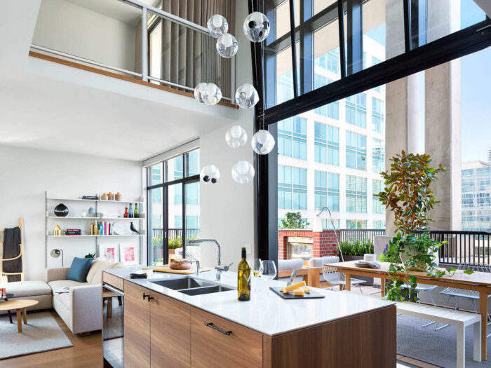 7-ways-this-loft-apartment-blends-new-york-cool-with-west-coast-calm
