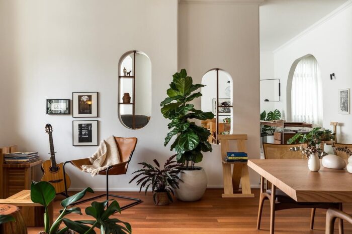 step-inside-a-1980s-apartment-transformed-through-brazilian-design