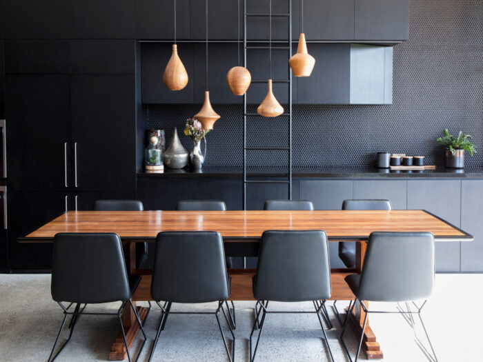 the-sydney-renovation-turning-heads-with-its-clever-use-of-black-and-timber