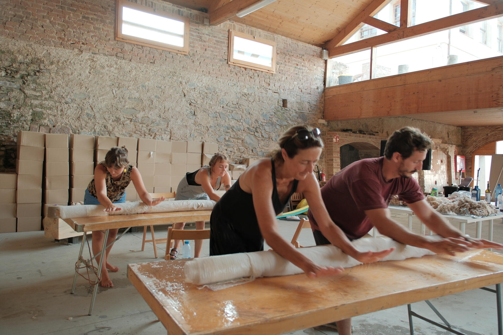 this-faceted-cabin-was-designed-as-a-response-to-fire-and-landscape