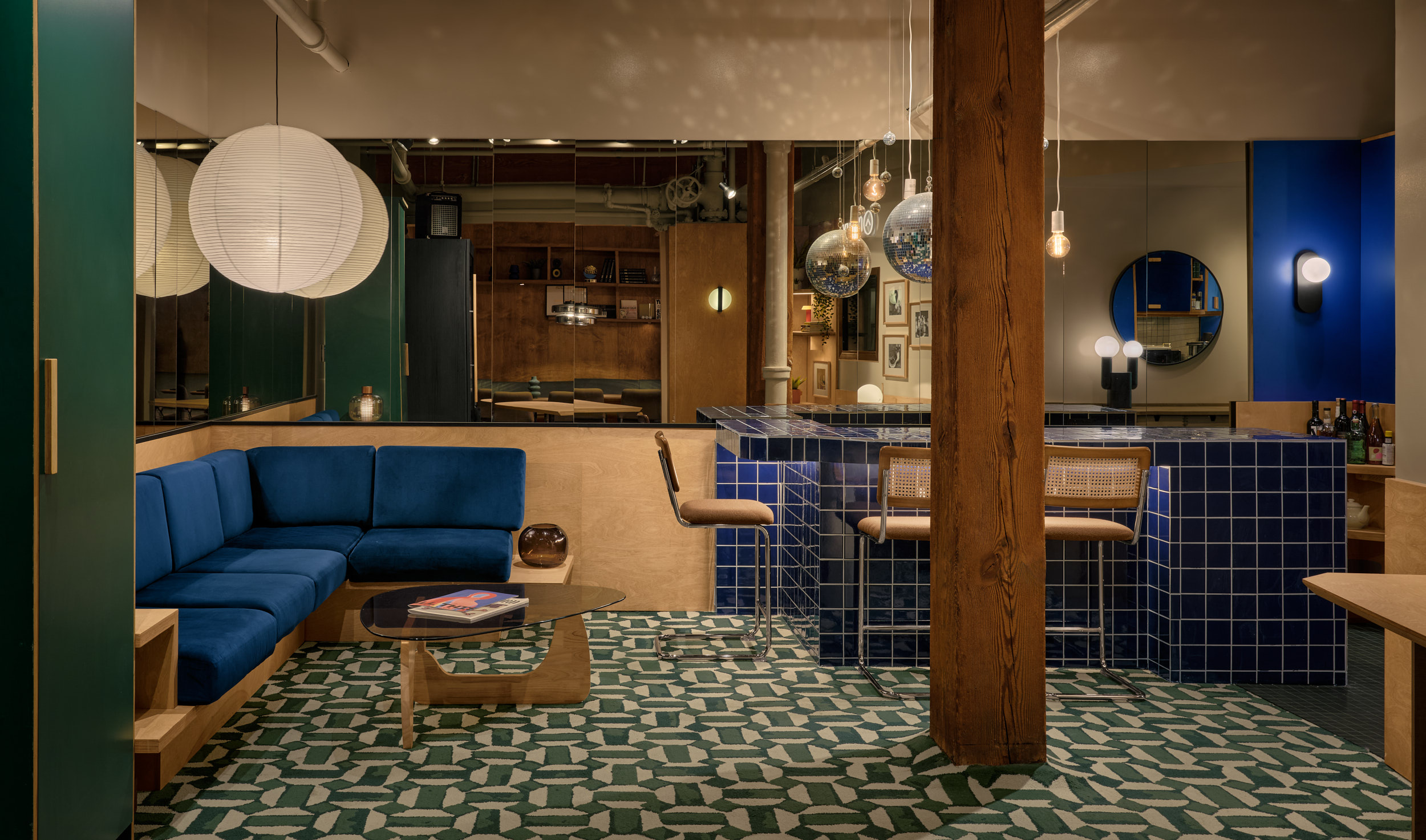 Circonflex Toronto — 1