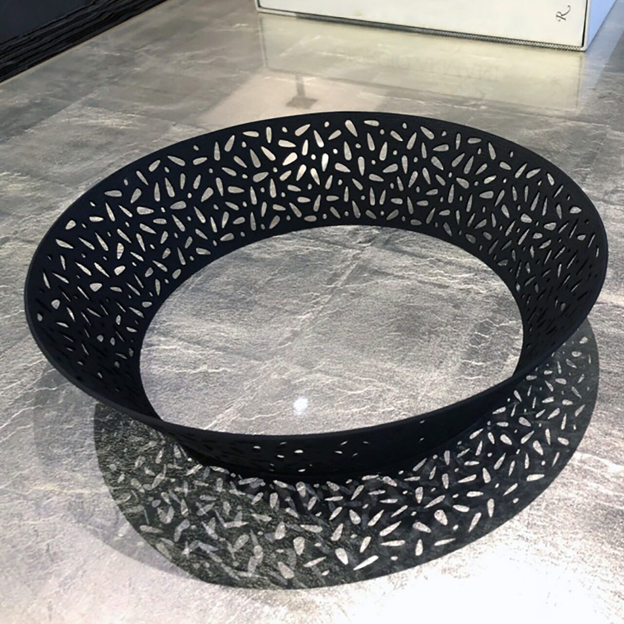 "Komorebi" / Cast Iron Bottomless Basket — 5