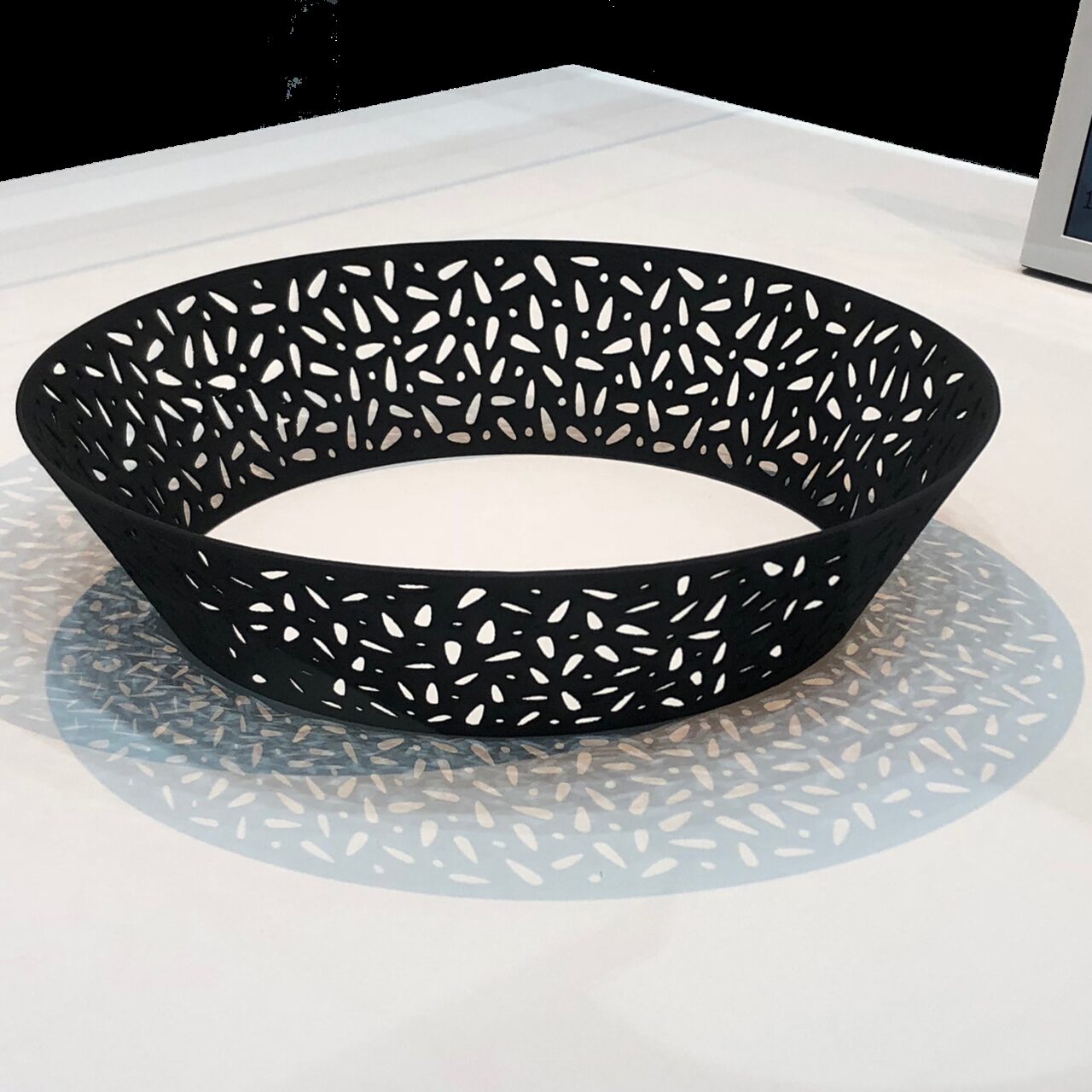"Komorebi" / Cast Iron Bottomless Basket — 6