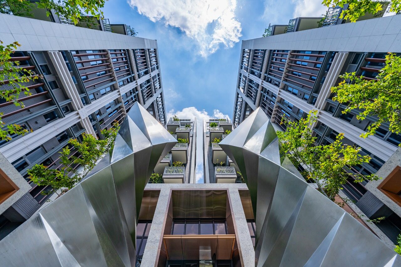 STYLE HYDE BUILDING — 3