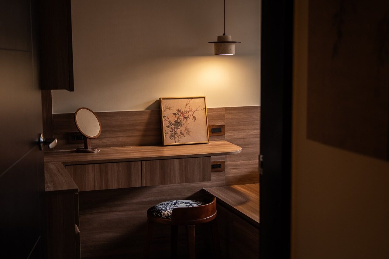 Where Stillness Breathes — 6
